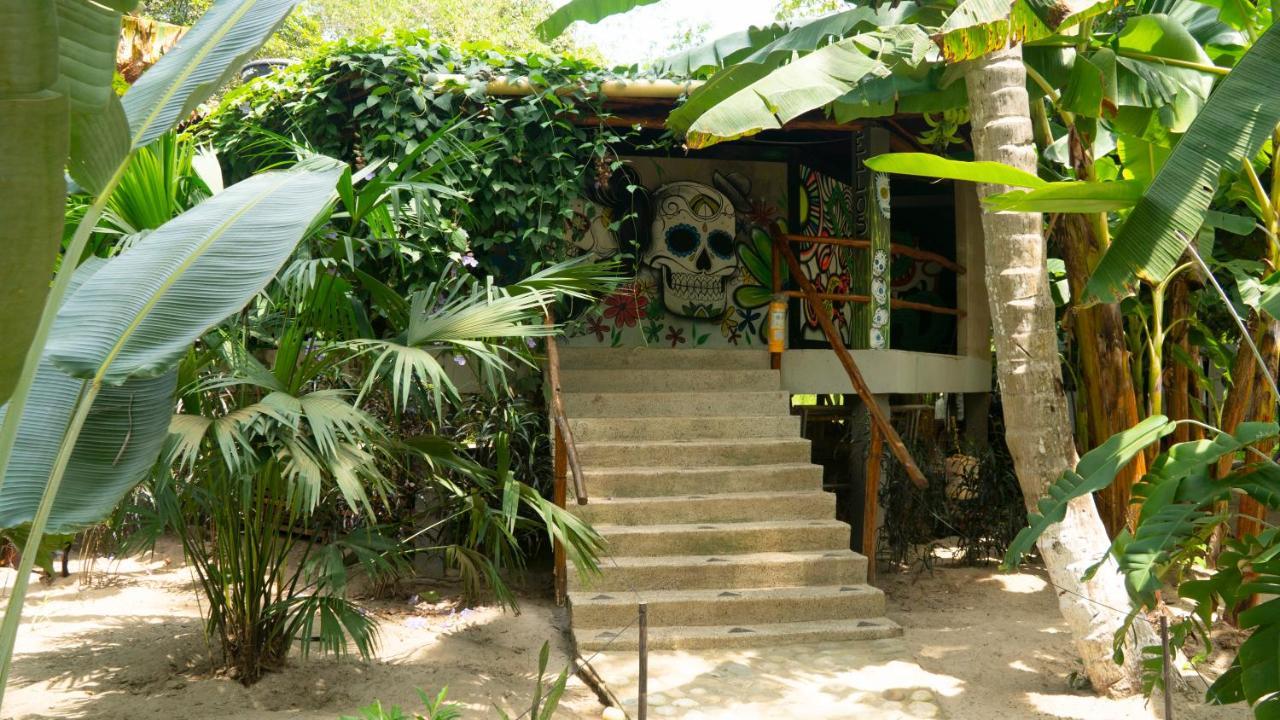 La Playita Hostel Guachaca Exterior photo