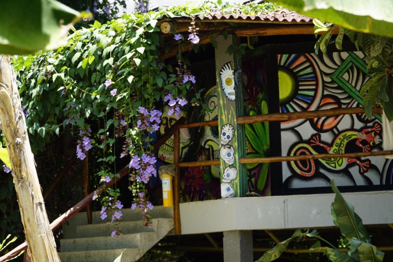 La Playita Hostel Guachaca Exterior photo